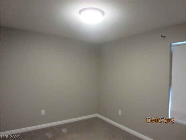 Building Photo - 1012 Huckburn Ave