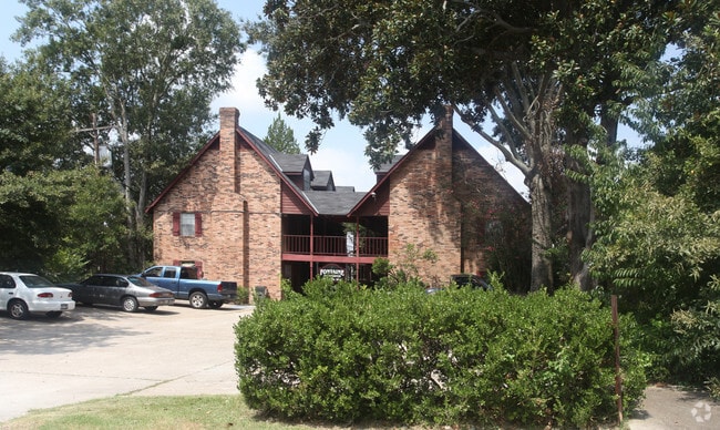 Primary Photo - 436 Steele Blvd