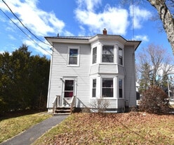 Building Photo - 131 George St