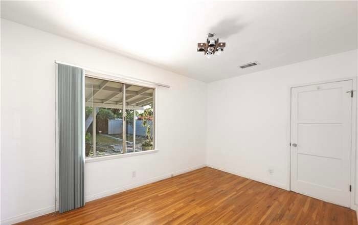 Building Photo - 12619 Eastbrook Ave
