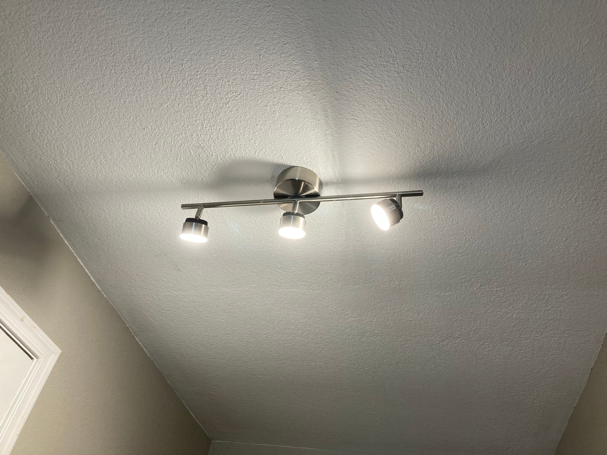 Building Photo - 5021 N Pinon Dr