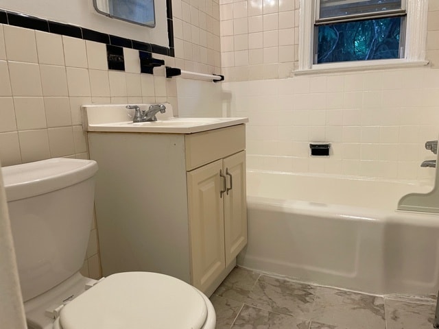 Building Photo - 331 Carroll St