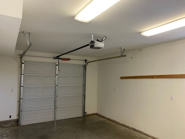 Building Photo - Oh my!!!  Downtown Sonora!