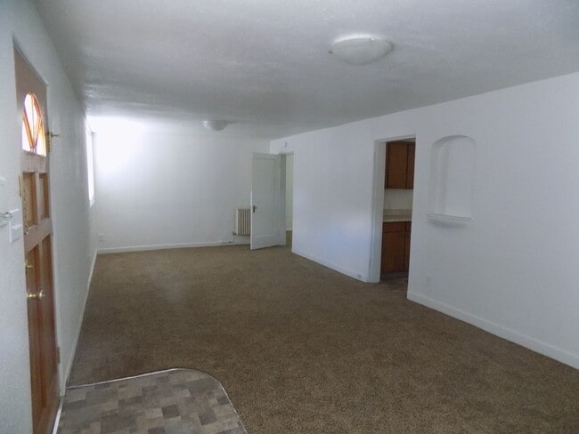 Building Photo - 1930 Erie St