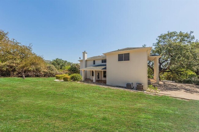 Building Photo - 1704 Randolph Ridge Trail
