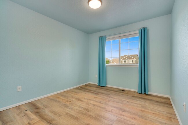 Building Photo - Open Space Views at this 3-Bedroom, 3-Bathroom, 3-Car Home!