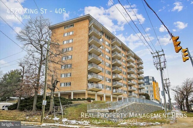 Building Photo - 4520 King St