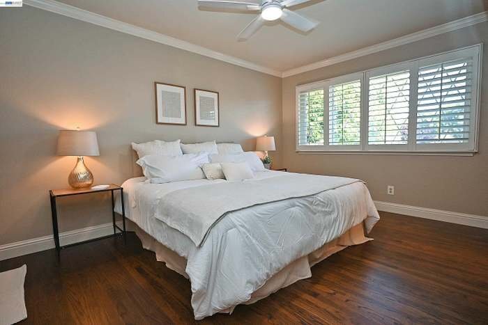 Building Photo - 749 Moraga Dr