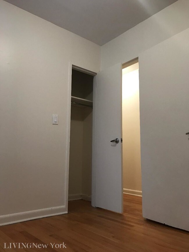 Building Photo - 510 Amsterdam Ave