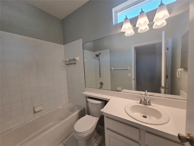 Building Photo - 4211 2nd Ave E