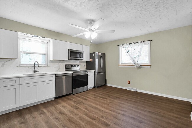 Building Photo - Affordable 3 Bedroom Home