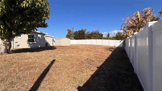 Building Photo - 21543 Kenyon Ave