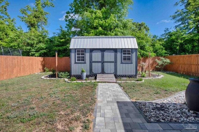 Building Photo - 5277 Peach Dr