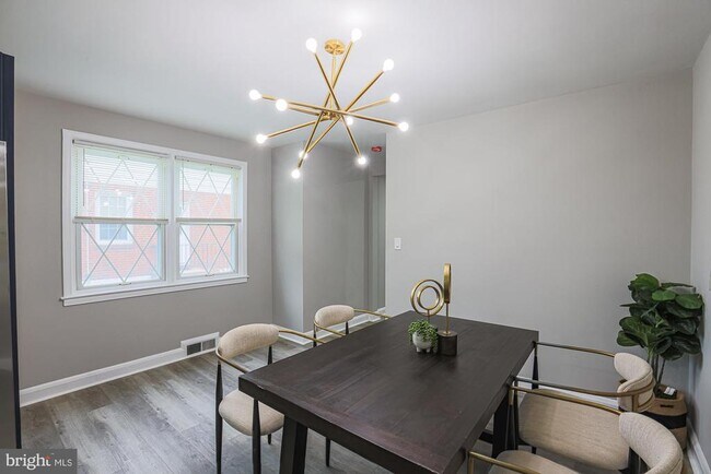 Building Photo - 5809 Eurith Ave