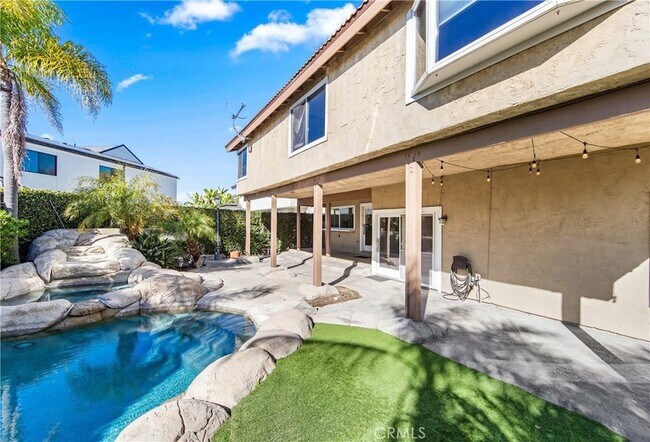 Building Photo - 16293 Wayfarer Ln