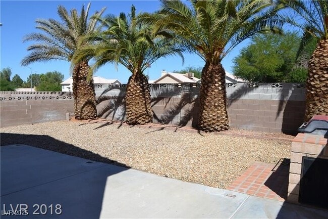Building Photo - 8006 S Counterpoint Ln