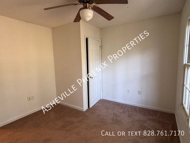 Building Photo - 22 Shackleford Dr