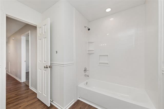 Building Photo - 103 Melody Mall Dr