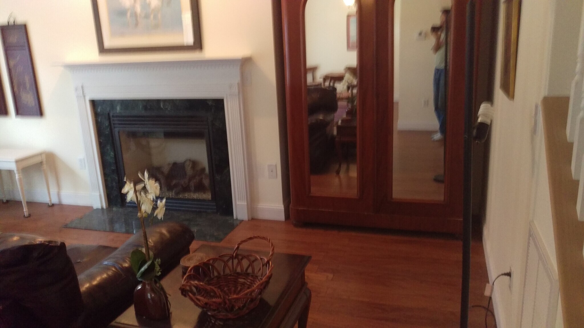 Building Photo - 121 3rd St