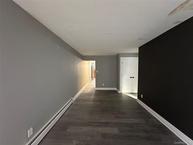 Building Photo - 18-16 Bell Blvd