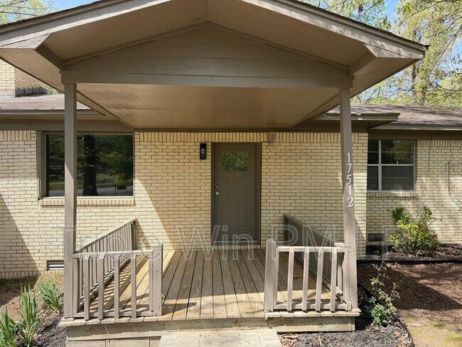 Building Photo - 17512 Bradshaw Rd