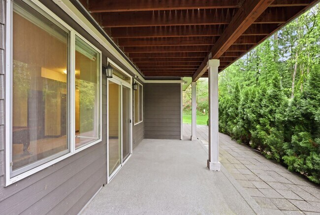 Building Photo - Stunning Finn Hill Retreat — Space, Style & Privacy