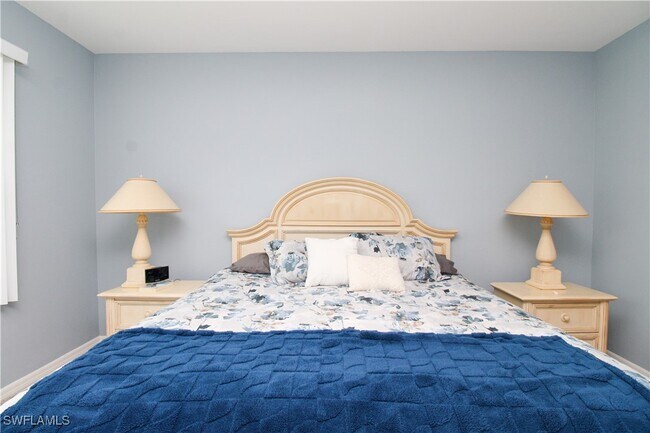 Building Photo - 5964 Sand Wedge Ln