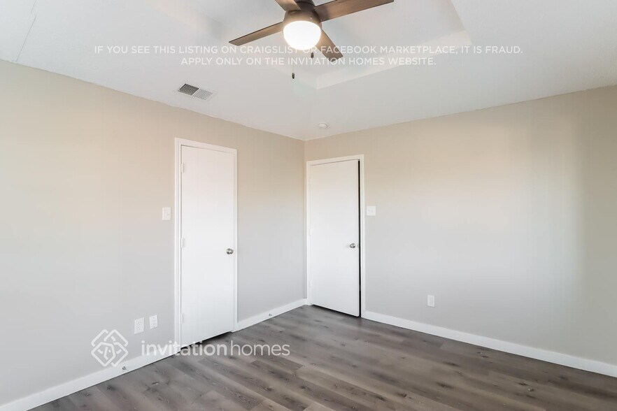 Building Photo - 380 Alpine Dr