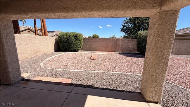 Building Photo - 3846 Waynesvill St