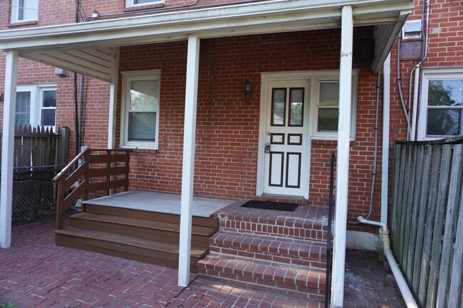 Building Photo - 205 Burke Ave