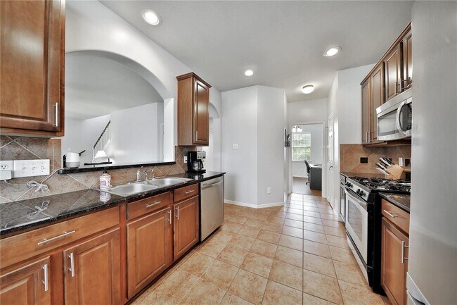 Building Photo - 3626 Knights Hollow Ct