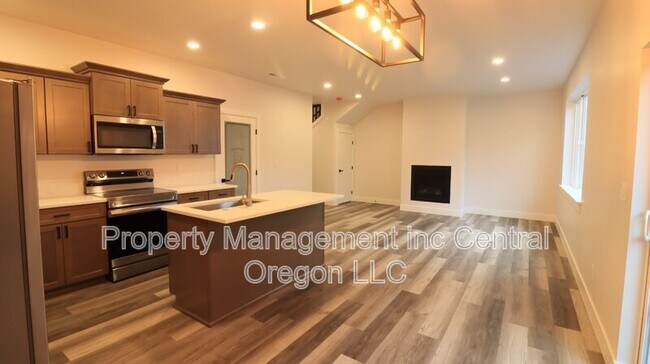 Building Photo - 61379 Brosterhous Road