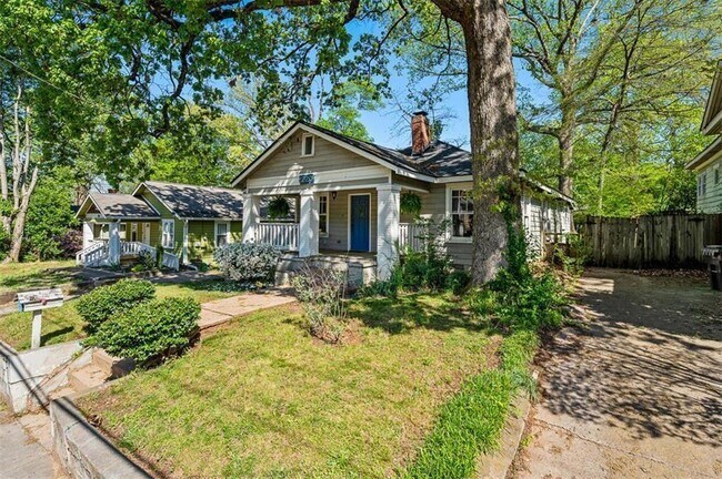 Building Photo - 2220 Newnan St