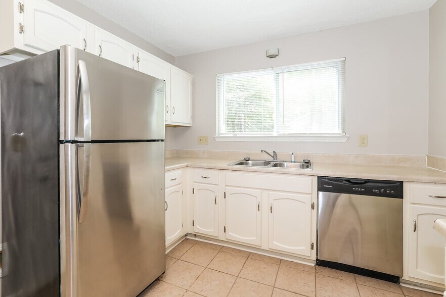 Building Photo - 2404 Boone Ct