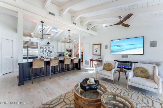 Building Photo - 177 San Juan Dr