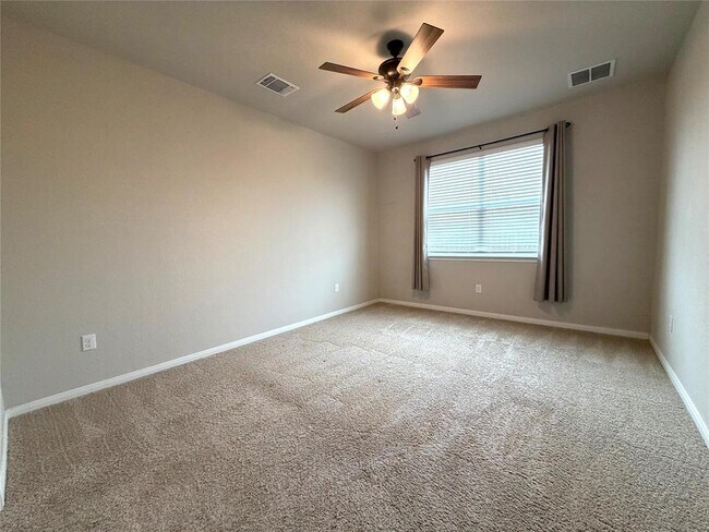 Building Photo - 14017 Macquarie Dr