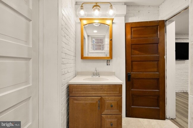 Building Photo - 3422 Pennsylvania Ave. SE