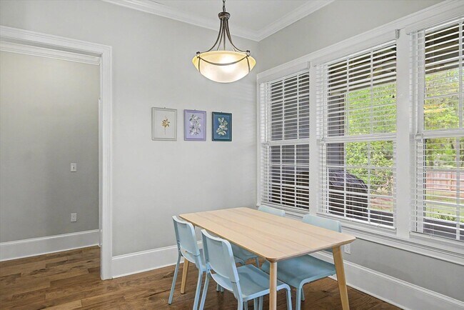 Building Photo - 7492 Sunny Mariana Ct
