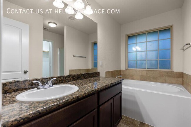 Building Photo - 4204 S Fork Ranch Rd