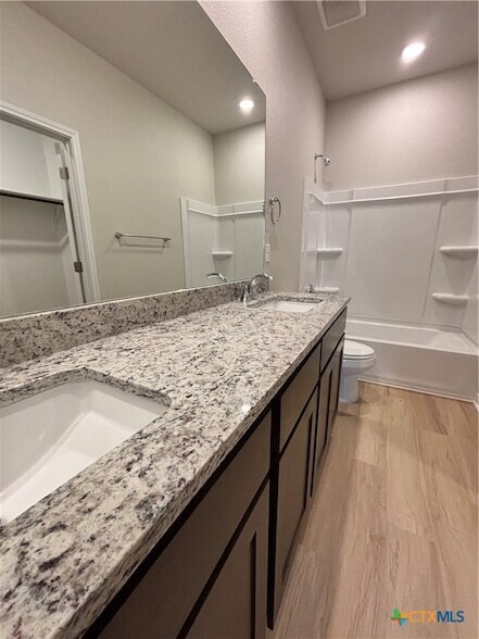 Building Photo - 2930 Quail Rdg Ln