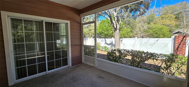 Building Photo - 1569 NW 29 Rd