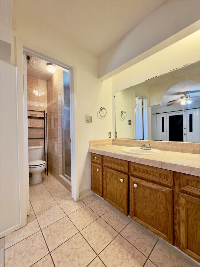 Building Photo - 23115 Bright Star Rd