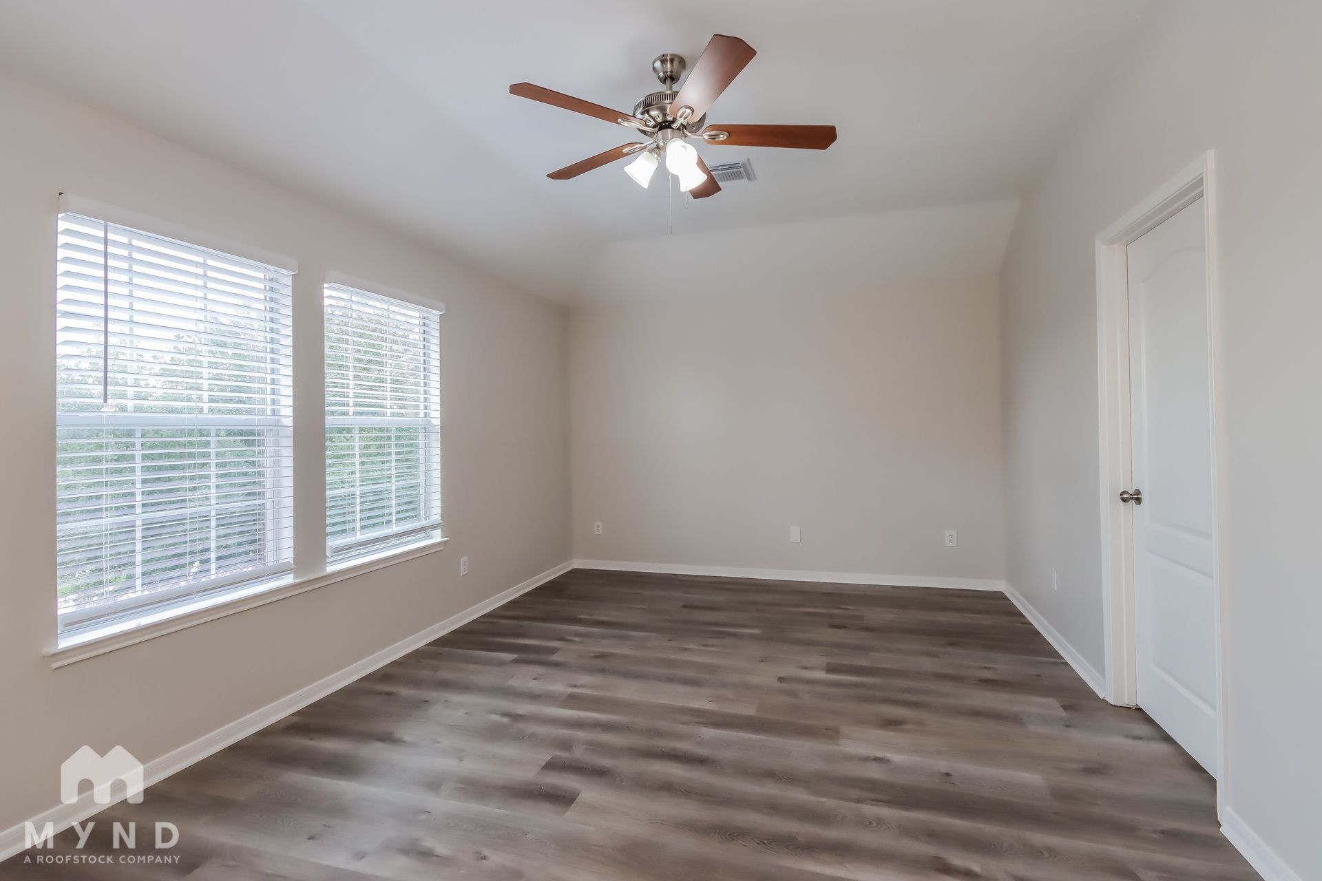 Building Photo - 11519 Sandstone Canyon Dr