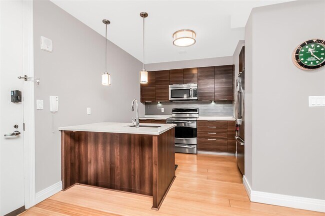 Building Photo - 701 Ridge Hill Boulevard