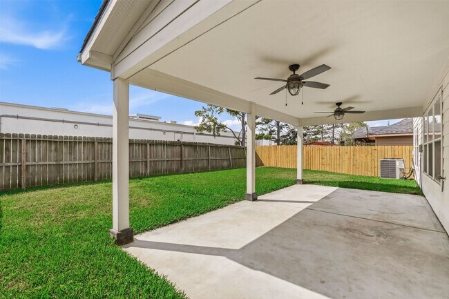 Building Photo - 11506 Harbour Lake Ct