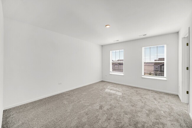 Building Photo - 25708 W Yorkshire Dr