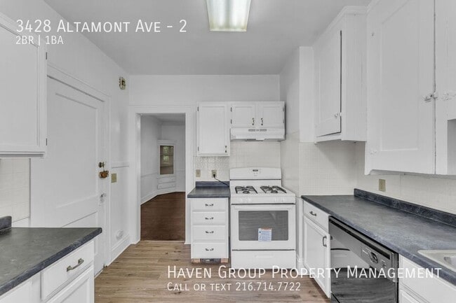 Building Photo - 3428 Altamont Ave