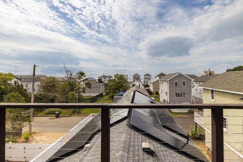 Primary Photo - 13 Richard St