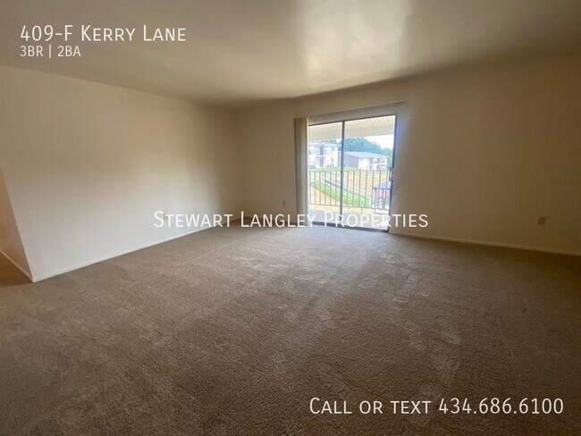 Building Photo - 409 Kerry Ln