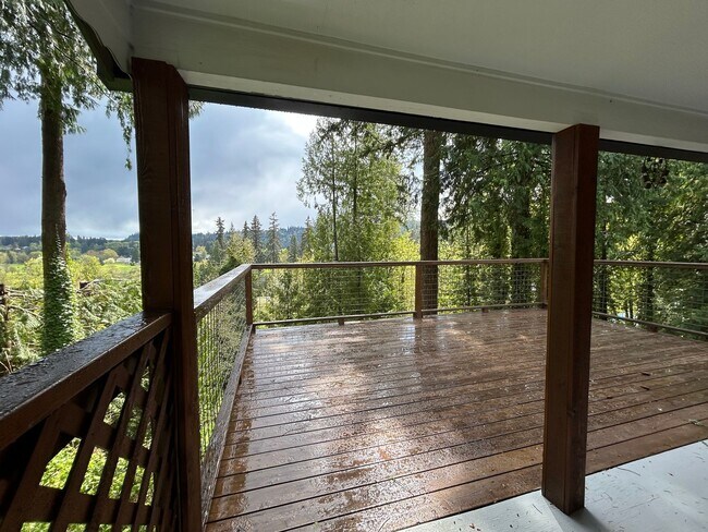 Building Photo - Stunning Views! Secluded 2 Bed, 1 Bath Gem!